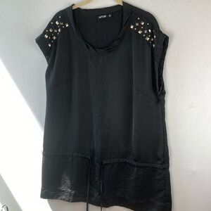 Apt 9 Black short sleeve top size large